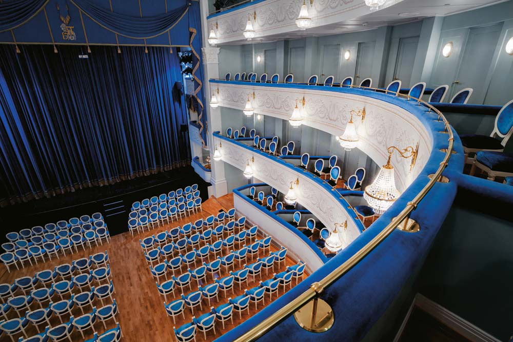 St. Petersburg, Kamennoostrovski Theater.